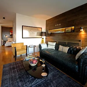 Aparthotel Urban